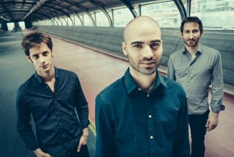 Bild florian-favre-trio-190802-1-cropped.jpg