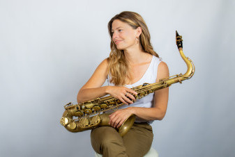 Bild juliane-rickenmann-4tet-220803-1-(christophe-gollay)-web.jpg